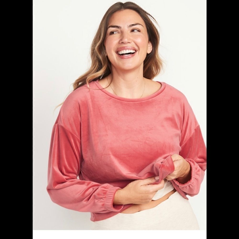 Old Navy Velvet Lounge Top